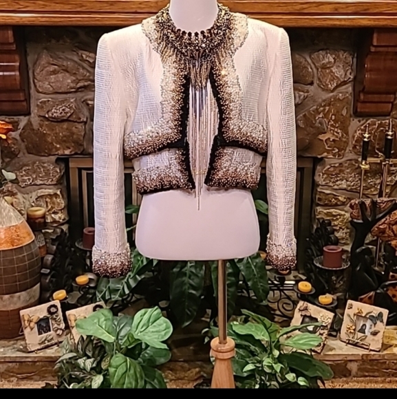 💥Look💥Like💥Share to Your Followers - Picture 2 of 15